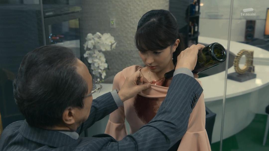 《LegalV~前律师·小鸟游翔子~》海报第1张图片 《LegalV~前律师·小鸟游翔子~》海报第1张图片